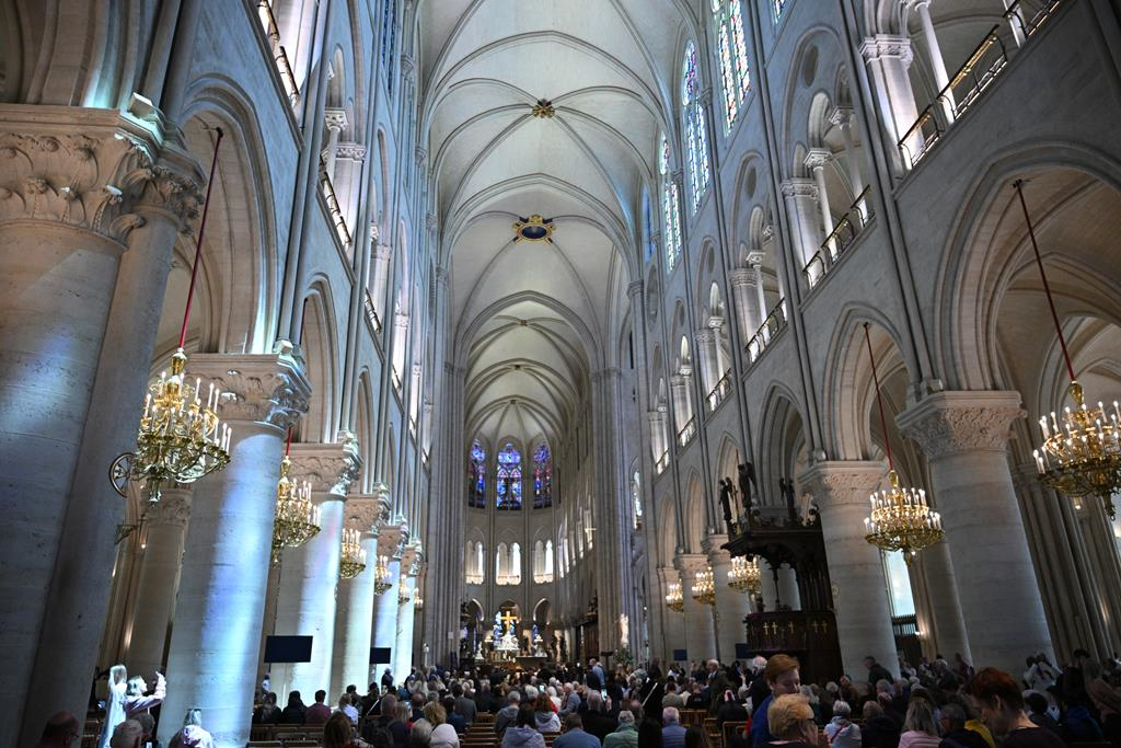 Galerie Notre-Dame de Paris — photo 1