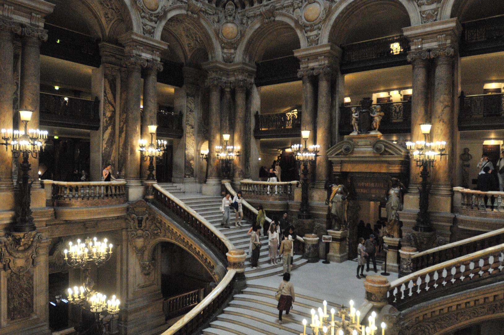 Paris Montmartre Opéra Garnier Notre Dame
